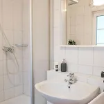Stadtoase Design In Der Altstadt Von דירה *