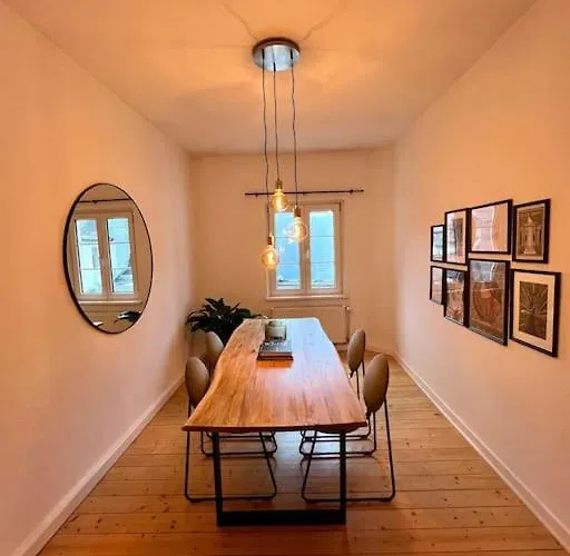 Stadtoase Design In Der Altstadt Von Διαμέρισμα *