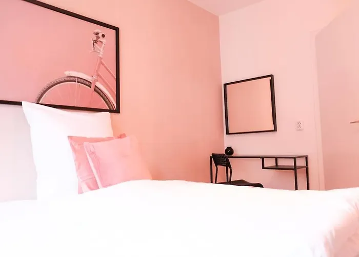 Stadtoase Design In Der Altstadt Von Appartement Koblenz (Rhineland-Palatinate)