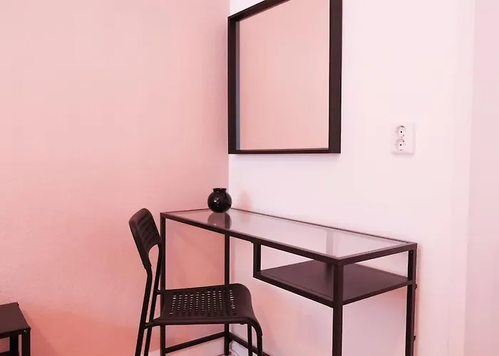 Stadtoase Design In Der Altstadt Von Appartement *