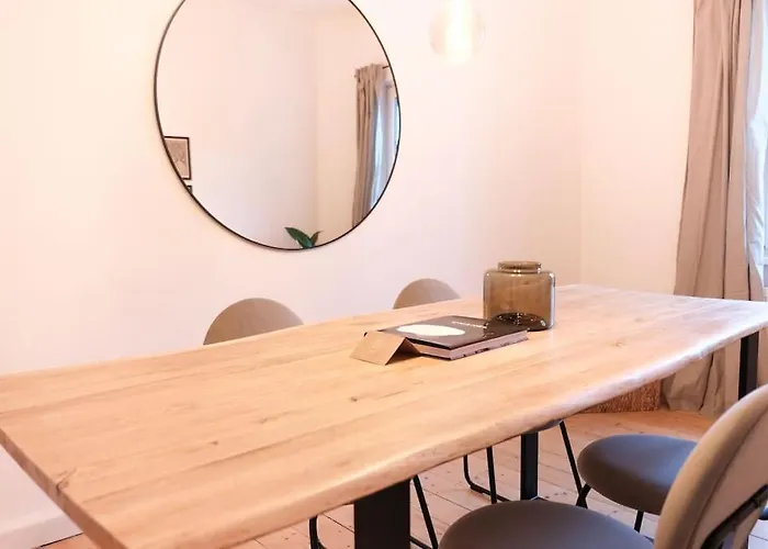 Διαμέρισμα Stadtoase Design In Der Altstadt Von Κόμπλεντς